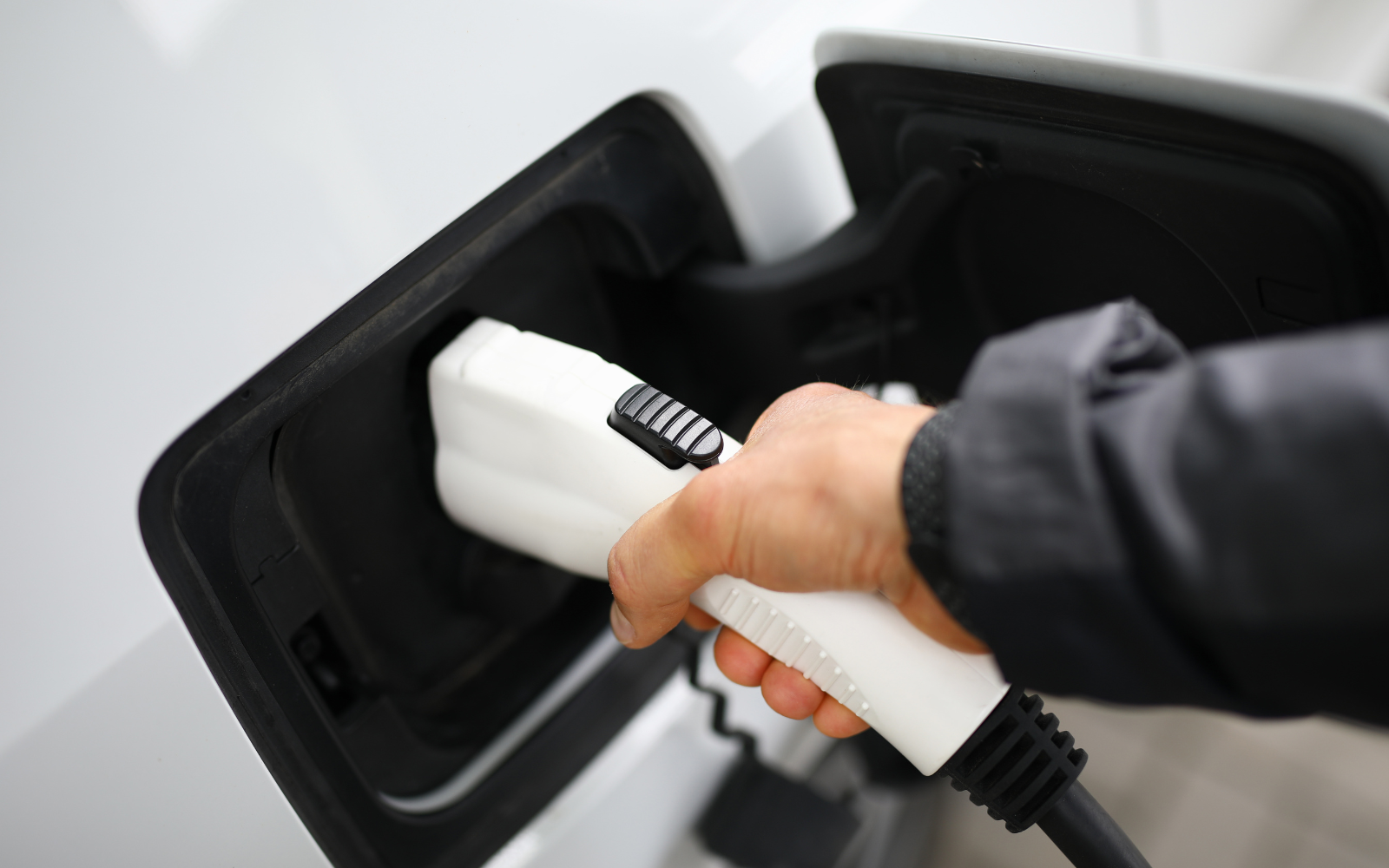 Helping Massachusetts Expand Electric Vehicle Charging Station